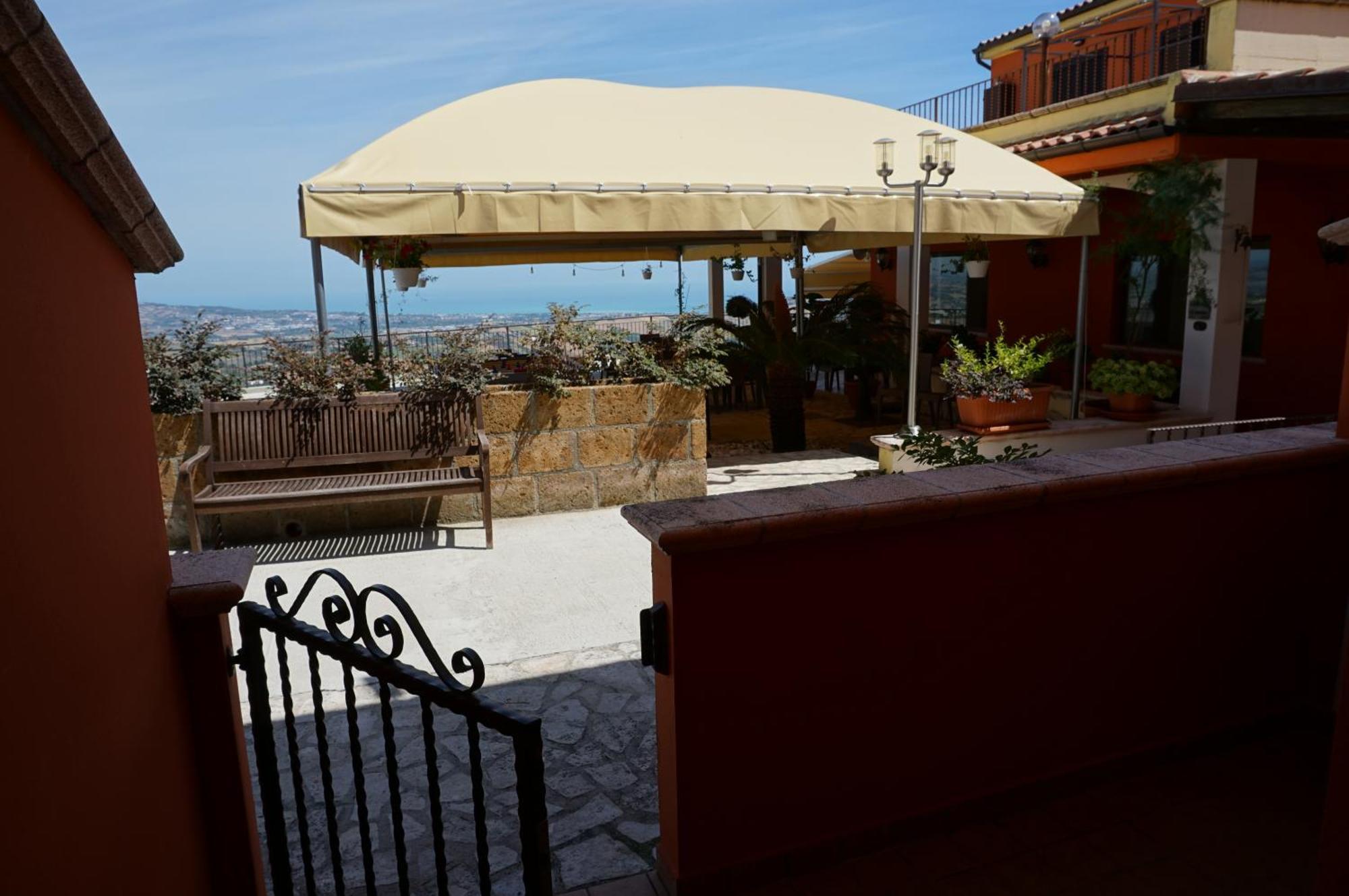 La Terrazza Motta Bed and breakfast *